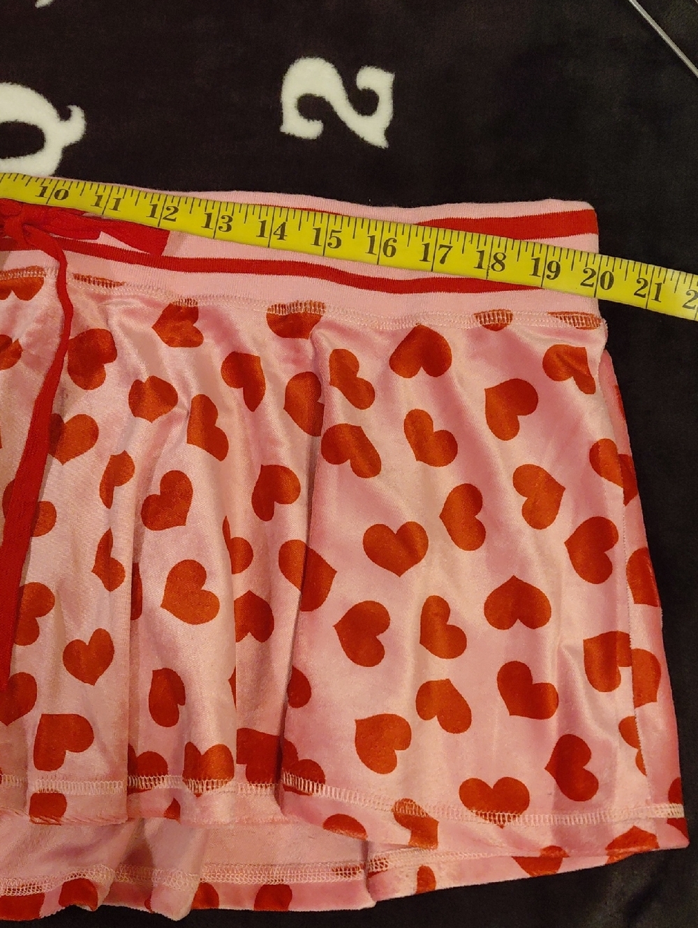 DOLLSKILL 1X Sugar Thrillz Pink Jacket & Skirt Set with Red Hearts - Picture 11 of 16